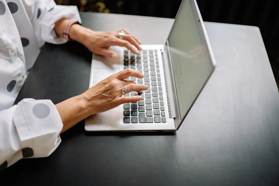 praca przy komputerze